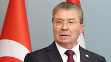 KKTC Başbakanı Üstel'den Güney Kıbrıs'a Fransız askeri konuşlandırılması açıklamasına tepki