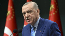 Erdoğan'dan fon soruşturması a&ccedil;ıklaması: "Sorumluluğu olan kim varsa hesap verecek"