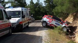 100'üncü yıl rallisinde iki kaza: 4 yaralı