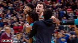 Hornets orta sahadan attığı basketle kazandı