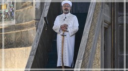 Ayasofya Kılıç Mesajı Nedir? Kılıç Kınından Çıktı! Ali Erbaş Ne Yaptı?