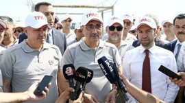 Bakan Dönmez Adana’da petrol müjdesi verdi