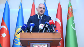 “Dijital dünya kültürel yozlaşmayı beraberinde getiriyor''