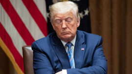CIA’dan Trump’a soğuk duş: İran ablukayı parçalıyor!