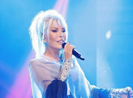 Petrol krizi ve Ajda Pekkan! Pet'r Oil şarkısıyla Eurovision'a katılmamızın üzerinden 44 sene geçti!