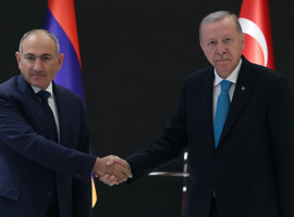 Cumhurbaşkanı Erdoğan, Paşinyan ile görüştü