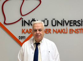 8'li çapraz karaciğer nakli gerçekleştirildi