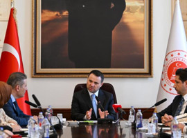 Akın Gürlek'ten uyuşturucu mesajı