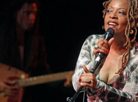 Grammy ödüllü sanatçı Cassandra Wilson'dan acı haber geldi!