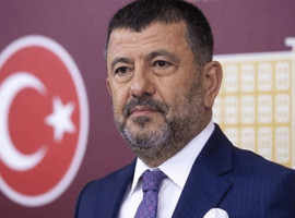Veli Ağbaba pazarda fenalaşarak baygınlık geçirdi