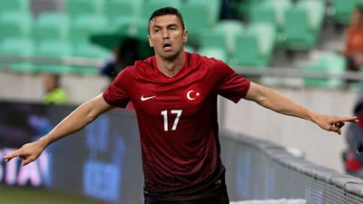 Burak Yılmaz'dan kafa karıştıran paylaşım!
