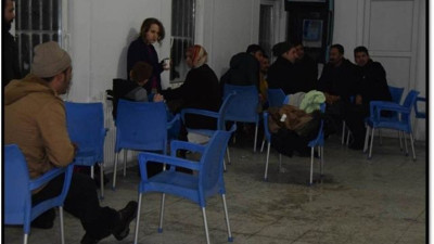 Bitlis'te tipi ve rüzgar nedeniyle mahsur kalan vatandaşları kurtarıldı