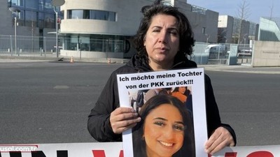 Almanya'da da evlat nöbeti sürüyor