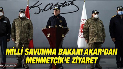 Milli Savunma Bakanı Akar'dan Mehmetçik'e ziyaret