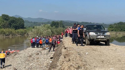 Düzce'de sel sonrası UMKE çalışmaları sürdürüyor