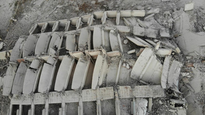 Hatay'da milyonluk daireler enkaz oldu! 57. bina dinamitle patlatıldı