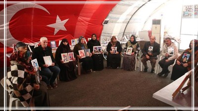 Diyarbakır Anneleri Yeni Yılın İlk Gününde Evlatlarını İstiyor