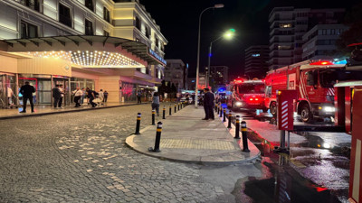Kadıköy'de otelde yangın