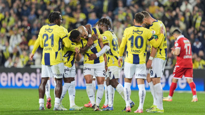 Fenerbahçe, Sivasspor engelini rahat geçti! Sarı-lacivertlilerden 4-0'lık galibiyet