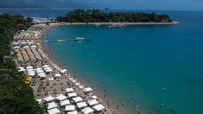 2025 yılı resmi tatil günleri ne zaman? 45 gün tatil yapabilirsiniz