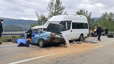 Ölüm virajı! Katliam gibi kaza, bir aile yok oldu