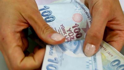 Faiz oranları güncellendi! 300 bin TL’yi 1 ay vadeli yatıran ne kadar kazanacak?