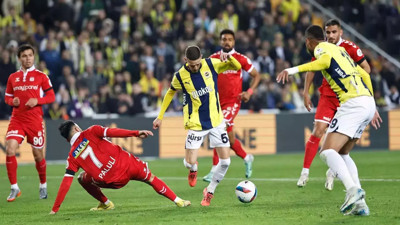 Sivasspor - Fenerbahçe maçının VAR hakemi belli oldu!