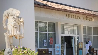Antalyalılar ayakta: Arkeoloji Müzesi yıkılmasın, güçlendirilsin