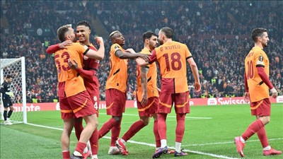 Galatasaray'dan transfer bombası: Mertens gidiyor, hedefte o isim var!