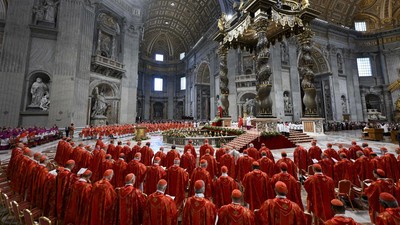 Katolik dünyası yeni liderini seçti: Papa Francis Prevost dönemi başlıyor