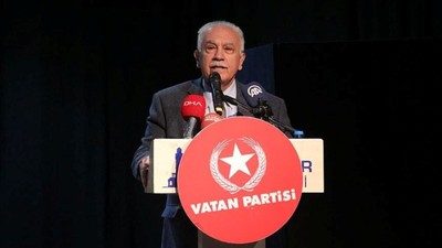 Perinçek’ten dikkat çeken uyarı: "Bu bildiri silah bırakma değil, yeniden örgütlenme"