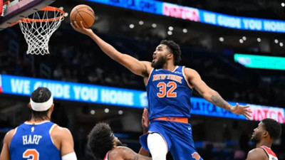 Knicks'ten tarihi zafer: Konferans finaline yükseldiler