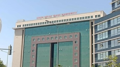 İzmir Adliyesi'nde rüşvet operasyonu: İcra Müdür Yardımcısına suçüstü