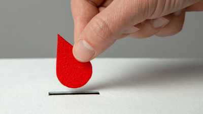 Japonya’dan tıp dünyasını sarsan buluş: Tüm kan gruplarıyla uyumlu yapay kan geliştirildi!