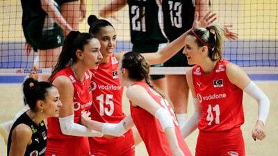 Filenin Sultanları Polonya’yı devirdi, VNL’de 3’te 3 yaptı