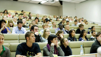 Üniversite tercihi yapacaklar dikkat: Öğrencilerin en memnun olduğu üniversiteler belli oldu!