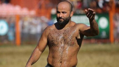 Altın kemerin sahibi belli oldu!