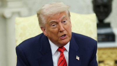 Faiz kararının ardından tansiyon yükseldi! Trump: "Powell gerçek bir aptal"