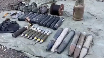 Pençe-Kilit bölgesinde teröristlere ağır darbe: Cephanelik gibi mağara imha edildi