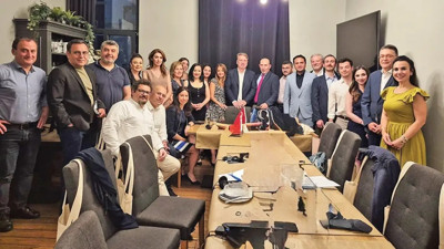 Ossowski'den flaş açıklama: “Türklerin vize için beklemesi utanç verici”