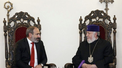 Ermenistan’da Paşinyan-Kilise gerilimi ve Moskova ile soğuk rüzgarlar