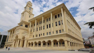 Bir belediye, üç seçim! Büyükçekmece’de vekalet Hakan Çebi’ye geçti