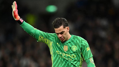 Galatasaray Ederson için bastırıyor