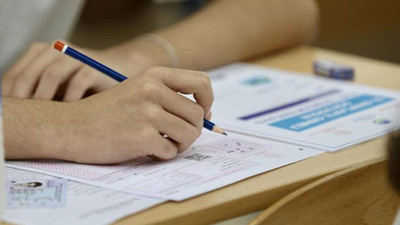 Üniversite sınavında matematik fiyaskosu: 305 bin aday tek doğru bile yapamadı!