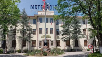 Meteoroloji’den açıklama: Orman yangınlarıyla mücadele eden Bursa’ya yağış geliyor