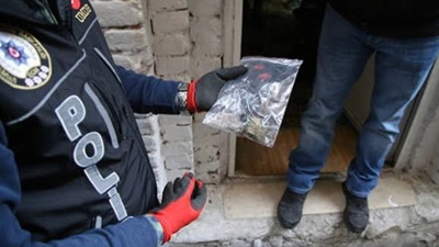 70 ilde dev uyuşturucu operasyonu: Yüzlerce kilo madde ve milyonlarca hap ele geçirildi!
