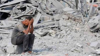 Gazze’de can kaybı 61 bini aştı: İsrail saldırıları durmuyor