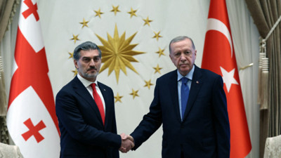 Erdoğan'dan Gürcistan mesajı: 5 milyar dolarlık ticaret hedefi için omuz omuza!