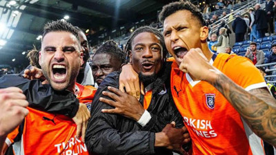 Avrupa’da 100. gol sevinci: Başakşehir adını play-off’a yazdırdı