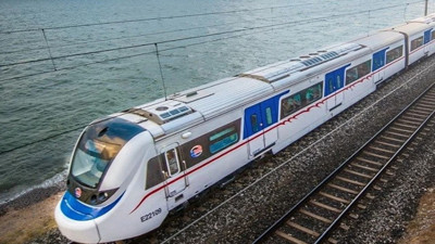 İzmir'de İZBAN seferleri durdu: Eylem nedeniyle tüm trenler iptal